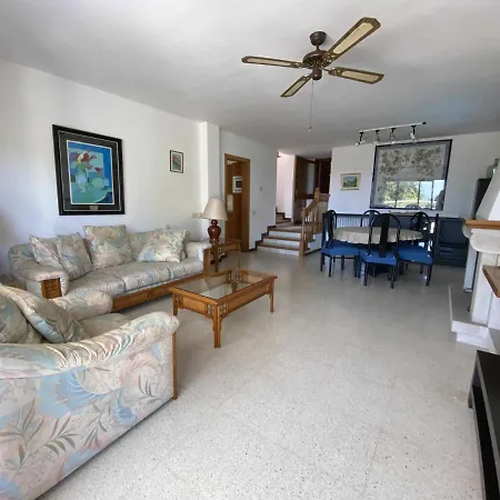 Gavines Piscina Privada Playa Santa Maria De Llorell Будинок відпочинку Тоса-де-Мар
