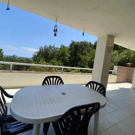 Gavines Piscina Privada Playa Santa María De Llorell